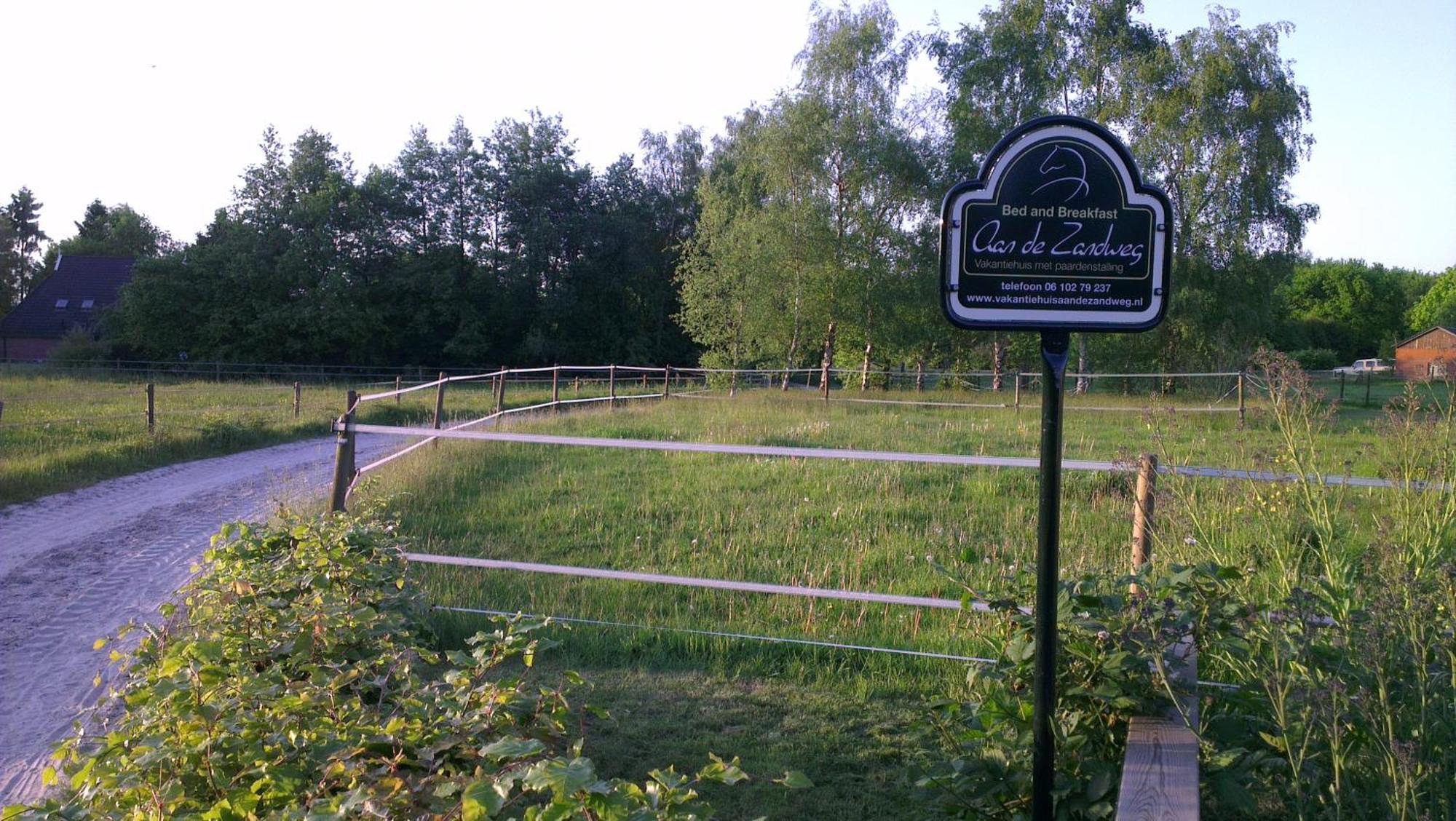 Vakantiehuis "Aan De Zandweg" Roderesch ภายนอก รูปภาพ